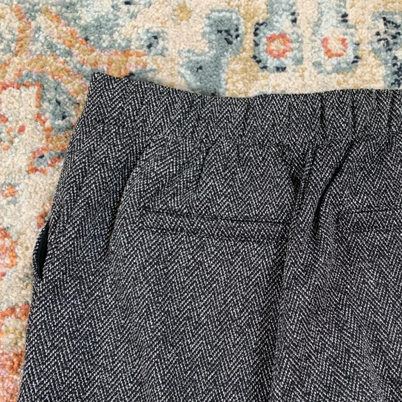 Banana republic women’s Hayden taper pant size 2P - Picture 5 of 5
